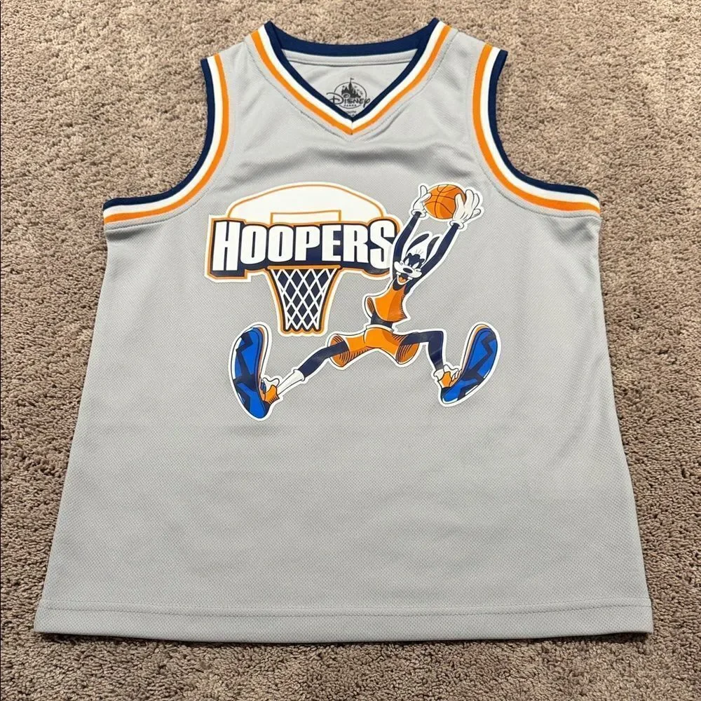 Disney basketball jersey! Goofy! Size (8) youth small